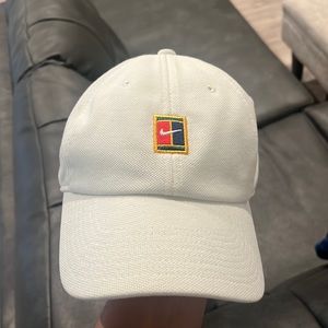 Brand new! Nike golf hat